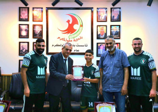 رئيس بلدية طولكرم يستقبل أبطال جمعية رواحل الخيرية ويحتفي بإنجازهم الدولي 🏆🇵🇸