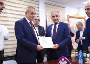 بلدية طولكرم تشهد مراسم التسليم والاستلام للمجلس البلدي المنتخب
